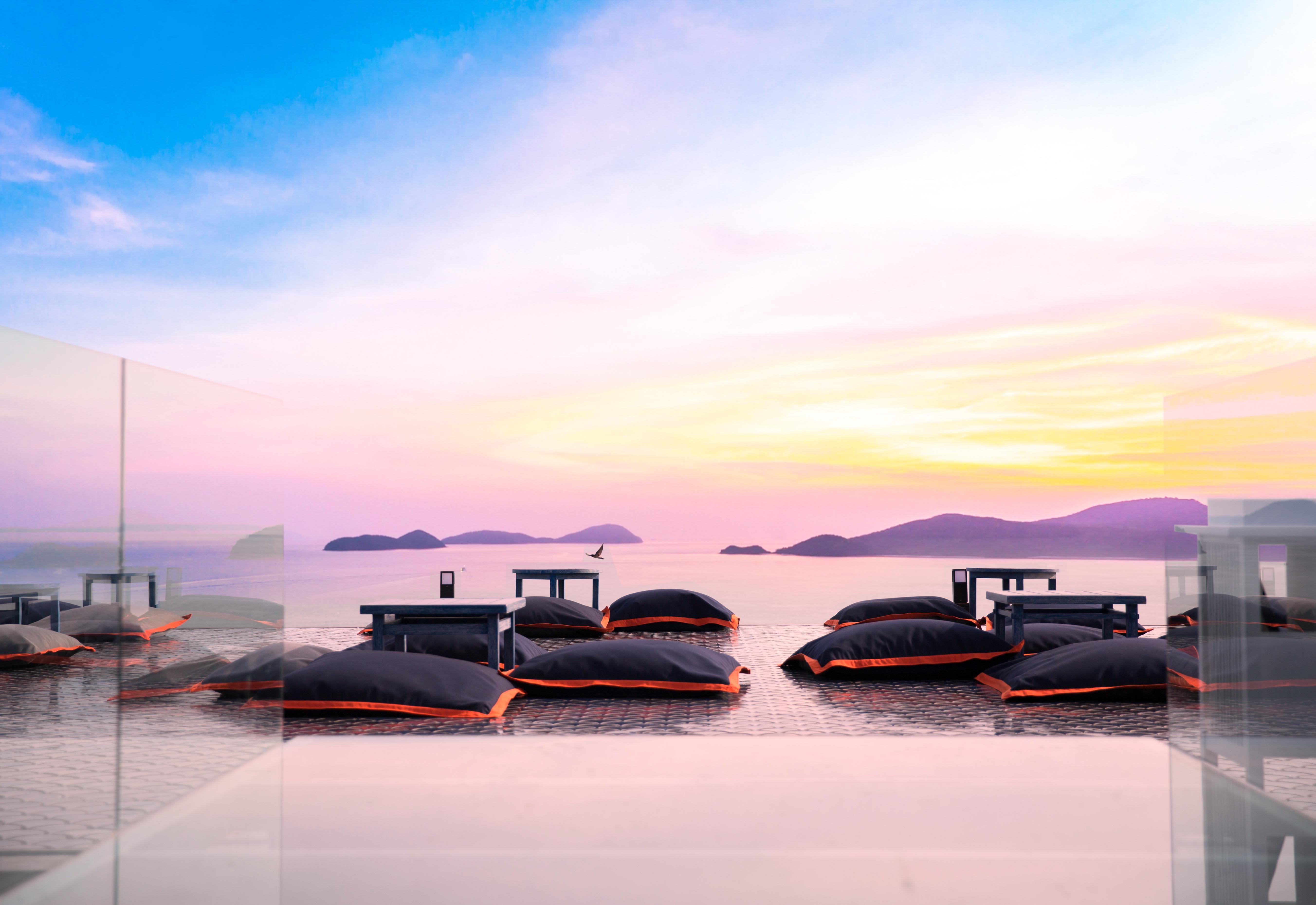 Sri Panwa Phuket Luxury Pool Villa Hotel - Sha Plus Екстериор снимка View of the Gulf of Thailand from the rooftop bar