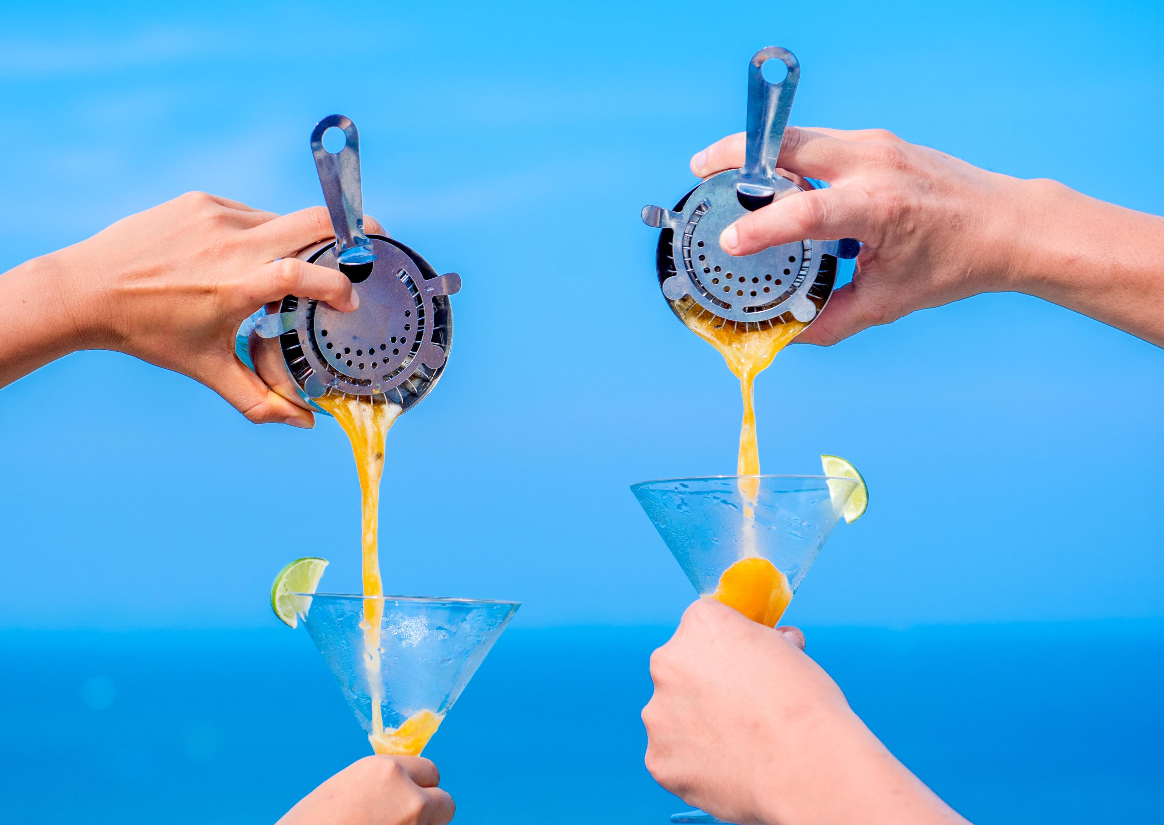 Sri Panwa Phuket Luxury Pool Villa Hotel - Sha Plus Екстериор снимка Straining a cocktail through a strainer
